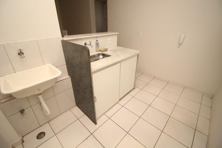 Cozinha / área de servico de apartamento à venda com 2 quartos, 51m² em Padre Eustáquio, Belo Horizonte