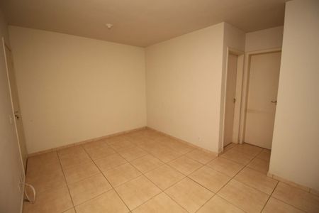 Sala de apartamento à venda com 2 quartos, 51m² em Padre Eustáquio, Belo Horizonte
