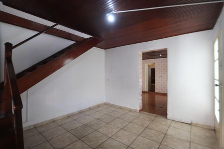 Sala de casa para alugar com 2 quartos, 99m² em Jardim Colorado, São Paulo