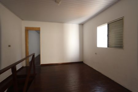 Hall dos Quartos de casa para alugar com 2 quartos, 99m² em Jardim Colorado, São Paulo