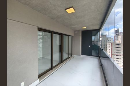 Apartamento para alugar com 68m², 2 quartos e 1 vagaVaranda