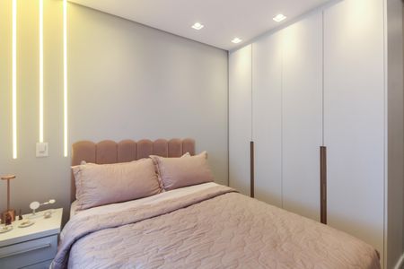 Apartamento à venda com 80m², 2 quartos e 2 vagasSuíte 