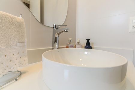 Apartamento à venda com 80m², 2 quartos e 2 vagasBanheiro - Social 