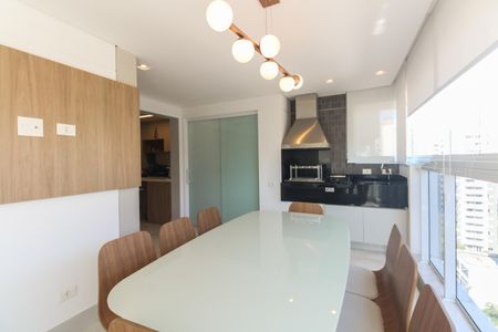 Apartamento à venda com 80m², 2 quartos e 2 vagasVaranda Gourmet 