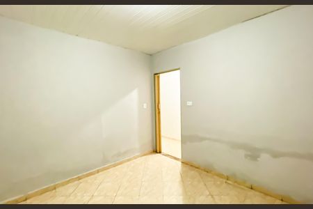 Quarto 1 de casa para alugar com 2 quartos, 80m² em Vila Ré, São Paulo