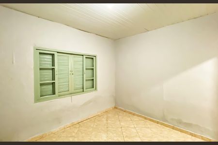 Quarto 1 de casa para alugar com 2 quartos, 80m² em Vila Ré, São Paulo