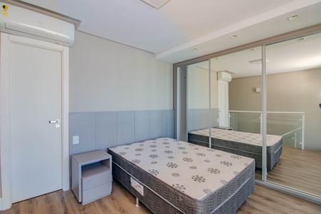 Suíte de apartamento para alugar com 1 quarto, 57m² em Partenon, Porto Alegre
