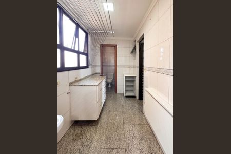 Apartamento para alugar com 140m², 3 quartos e 4 vagasÁrea de Serviço
