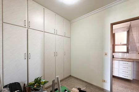 Apartamento para alugar com 140m², 3 quartos e 4 vagasQuarto de Serviço