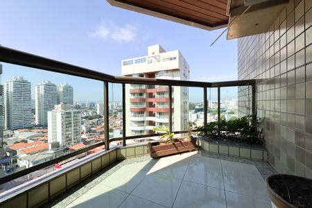 Apartamento para alugar com 140m², 3 quartos e 4 vagasSacada da Suíte 