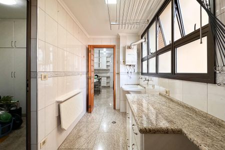 Apartamento para alugar com 140m², 3 quartos e 4 vagasÁrea de Serviço