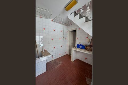Casa à venda com 230m², 4 quartos e 4 vagas