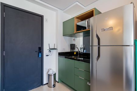 Cozinha de kitnet/studio à venda com 1 quarto, 22m² em Santo Amaro, São Paulo