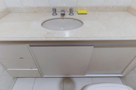 Apartamento para alugar com 79m², 3 quartos e 1 vaga Apartamento para alugar com 79m², 3 quartos e 1 vagaBanheiro