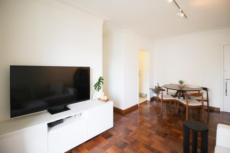 Apartamento à venda com 65m², 1 quarto e 1 vagaSala