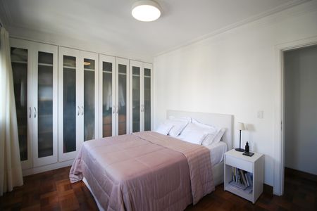 Apartamento à venda com 65m², 1 quarto e 1 vagaQuarto