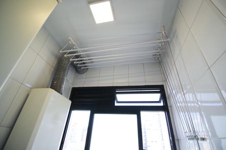 Apartamento à venda com 65m², 1 quarto e 1 vagaÁrea de Serviço