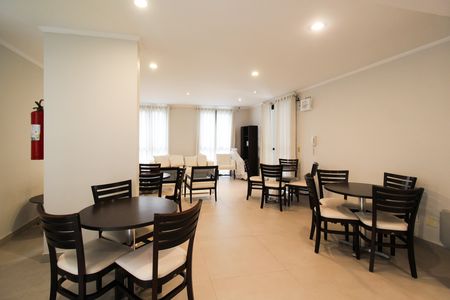 Apartamento à venda com 65m², 1 quarto e 1 vagaÁrea comum - Salão de festas