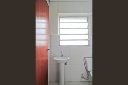 Casa para alugar com 33m², 1 quarto e sem vagaBanheiro