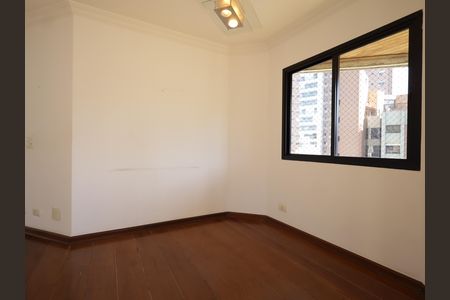 Apartamento para alugar com 166m², 3 quartos e 3 vagasSala