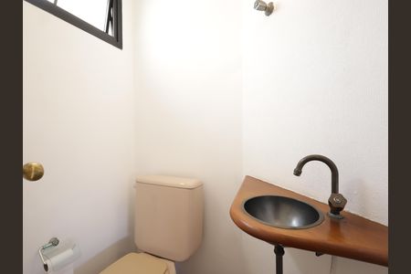 Apartamento para alugar com 166m², 3 quartos e 3 vagasLavabo
