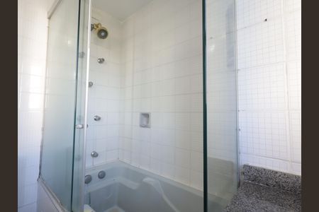 Apartamento para alugar com 166m², 3 quartos e 3 vagasBanheiro da Suíte