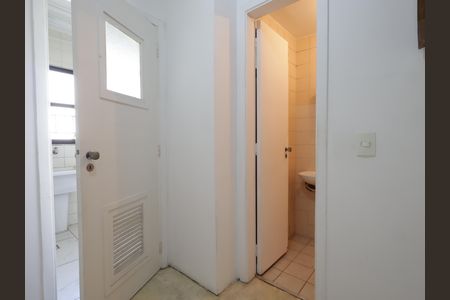 Apartamento para alugar com 166m², 3 quartos e 3 vagasQuarto de Serviço