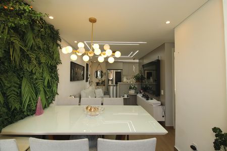 Apartamento à venda com 55m², 2 quartos e 1 vagaSala