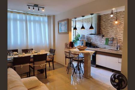 Apartamento à venda com 75m², 2 quartos e 1 vagaSala