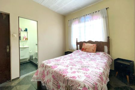 Casa para alugar com 200m², 3 quartos e 3 vagasSuite 