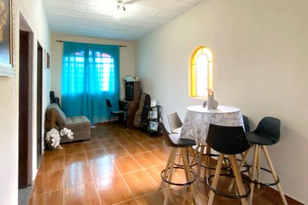 Casa para alugar com 200m², 3 quartos e 3 vagasSala de Estar