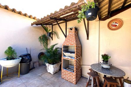 Casa para alugar com 200m², 3 quartos e 3 vagasChurrasqueira