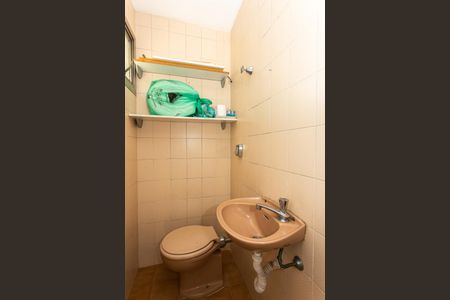 Apartamento à venda com 109m², 3 quartos e 2 vagasBanheiro de Serviço