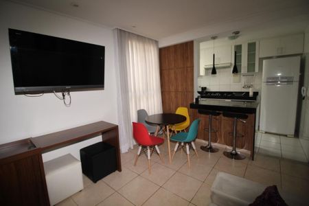 Apartamento à venda com 72m², 2 quartos e 2 vagasFoto 02