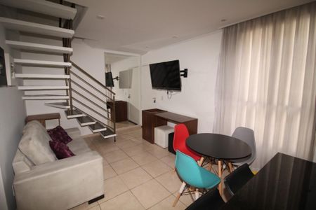 Foto 04 de apartamento à venda com 2 quartos, 72m² em Padre Eustáquio, Belo Horizonte