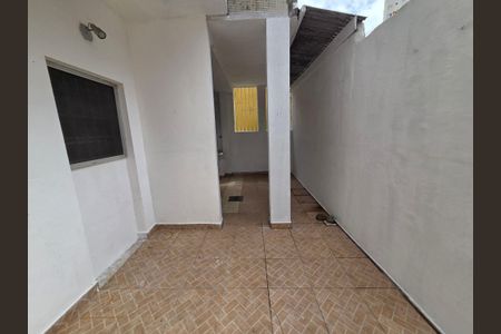 Apartamento para alugar com 45m², 1 quarto e 1 vagaQuintal