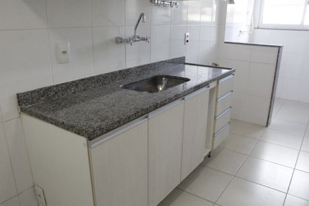 Apartamento à venda com 72m², 2 quartos e 1 vagaCozinha