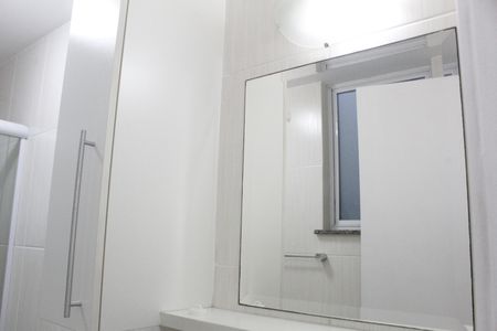 Apartamento à venda com 72m², 2 quartos e 1 vagaBanheiro Social