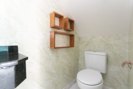 Casa de condomínio para alugar com 64m², 2 quartos e 1 vagaLavabo 