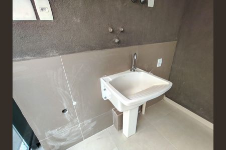 Apartamento à venda com 51m², 1 quarto e sem vaga Apartamento à venda com 51m², 1 quarto e sem vagaÁrea de Serviço