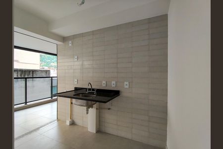 Cozinha de apartamento à venda com 1 quarto, 51m² em Maracanã, Rio de Janeiro