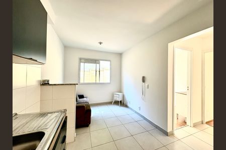 Apartamento para alugar com 33m², 2 quartos e sem vagaCozinha e Área de Serviço
