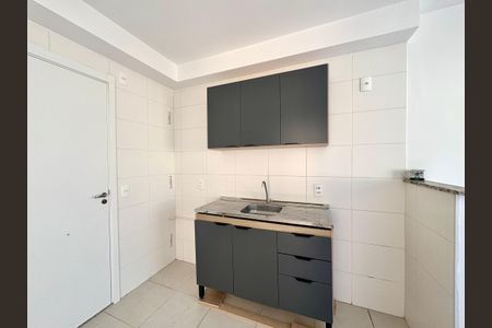 Apartamento para alugar com 33m², 2 quartos e sem vagaCozinha e Área de Serviço