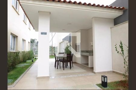 Apartamento para alugar com 33m², 2 quartos e sem vagaÁrea comum - Churrasqueira