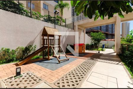 Apartamento para alugar com 33m², 2 quartos e sem vagaÁrea comum - Playground