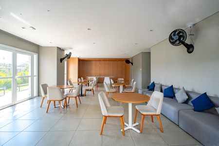 Apartamento para alugar com 39m², 2 quartos e 1 vaga Apartamento para alugar com 39m², 2 quartos e 1 vagaÁrea comum - Salão de festas