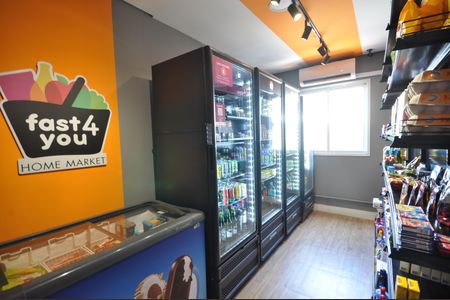 Apartamento para alugar com 42m², 1 quarto e 1 vagaMini Market