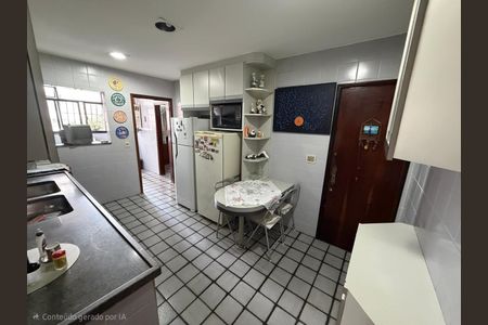 Apartamento à venda com 190m², 3 quartos e 3 vagas Apartamento à venda com 190m², 3 quartos e 3 vagasCozinha