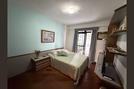 Apartamento à venda com 190m², 3 quartos e 3 vagas Apartamento à venda com 190m², 3 quartos e 3 vagasQuarto