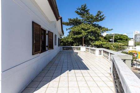 Casa para alugar com 200m², 1 quarto e 1 vaga